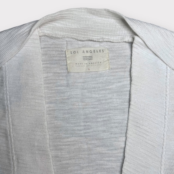 Sol / Anthropologie - Textured Deep V-Neck Tunic - White - Size Small - Picture 5 of 7